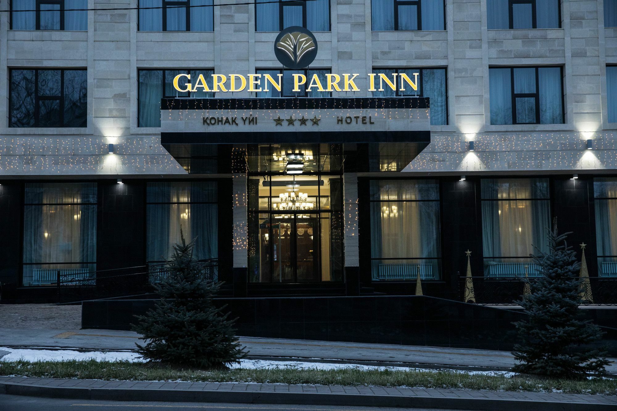 Garden Park Inn Alma-Ata Exteriör bild